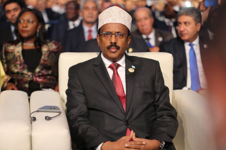Madaxweyne Farmaajo “Dhulka dowladda lama hibeyn karo, lama bixin karo, lamana wareejin karo”