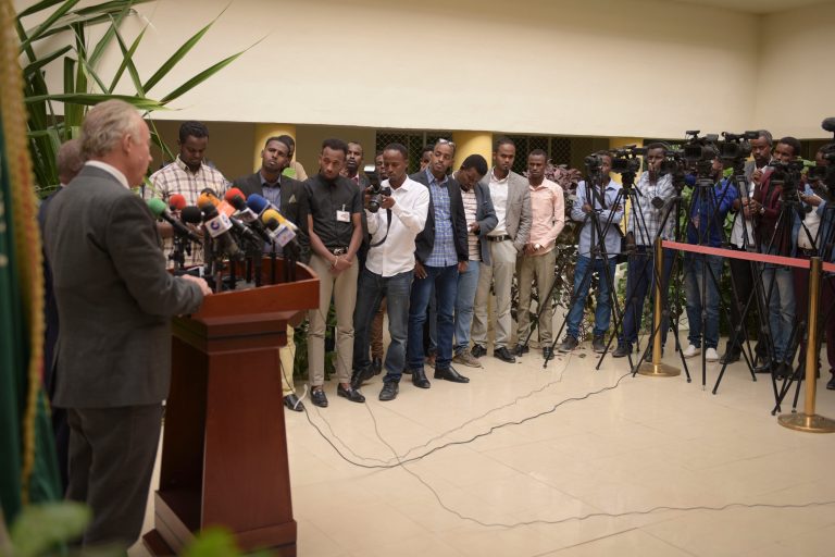 QM oo ugu baaqday Maamulada Somaliland iyo Puntland in ay ka wada hadlaan xasaradaha ka jira Gobalka Sool.