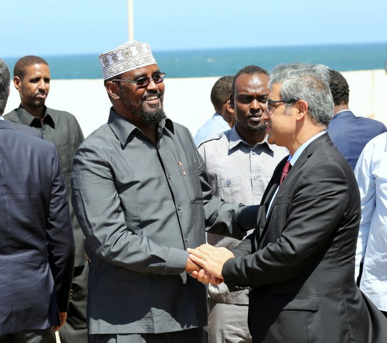 Madaxweynaha Jubbaland oo amaanay Mataaneynta Magaalooyinka Kismaayo iyo Antalya