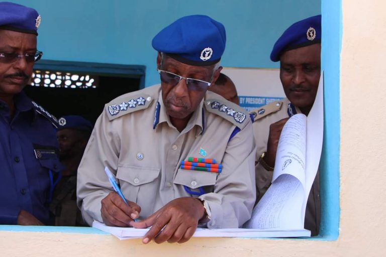 Shirkii u dhaxeeyey Booliska Federaalka iyo kuwa  goboleedyada oo Bay-dhabo ka socdo (Sawirro).