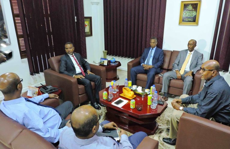 Wasaaradda Boostada & Isgaarsiinta oo qaban-qaabineysa shirweynaha Isgaarsiinta Soomaaliya iyo Jabuuti