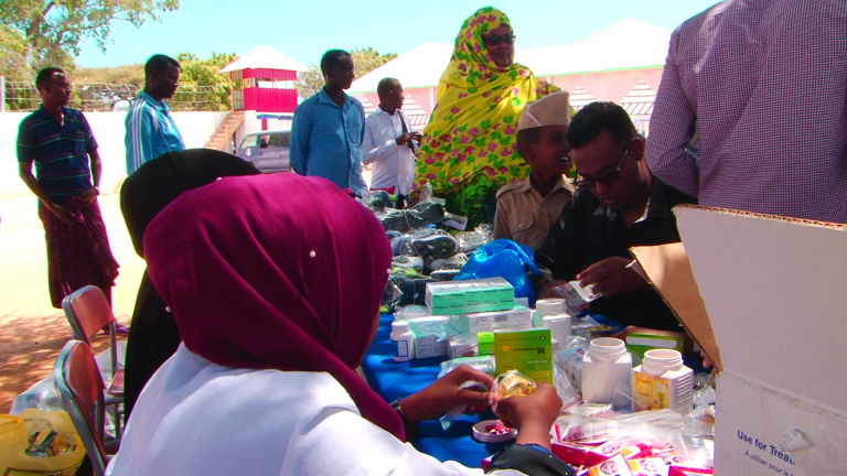 Deeq loogu Dabaal dagaayo Sannad Jirsiga Madaxweynaha Jamuuriyada Federalka soomaliya oo Maantey la gaarsiiyey Barakacyaal