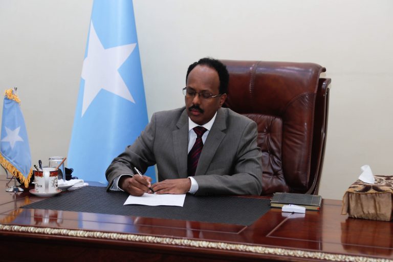 Xil ka qaadis iyo magacaabis Guddoomiyaha Maxkamadda Sare ee dalka