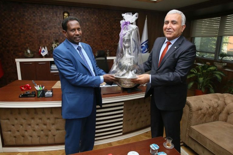 Guddoomiye Yarisow “Ujeedka Safarkii aan ku tagnay Turkiga wuxuu ahaa sidii shacabka Muqdisho loogu heli lahaa adeegyadii Asaasiga ahaa”