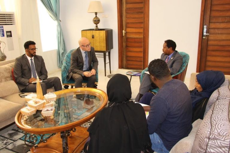 Eng. Yarisow, oo kulan la qaatay Danjiraha dawladda Norwey u fadhiya Soomaaliya