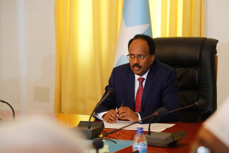 Madaxda dalka oo ugu hambalyeeyay shacabka Soomaaliyeed bilashada bisha Ramadaan.