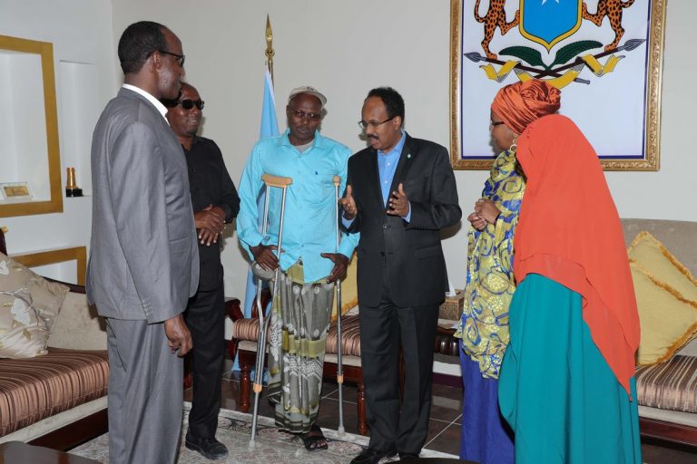 Madaxweyne Farmaajo oo faray Barlamaanka Soomaaliya in ay kaalintooda sharci ka qaataan hirgelinta Hay’adda Qaran ee Naafada