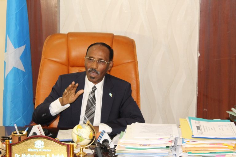 Wasiir Beylah “Dakhliga Dalka ilaa iyo 58% ayaan Daboolnay”