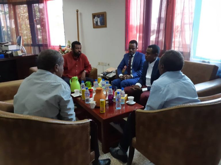 Warbaahinnada Dowladaha Soomaaliya Iyo Djibouti oo Iskaashi Yeelanaya