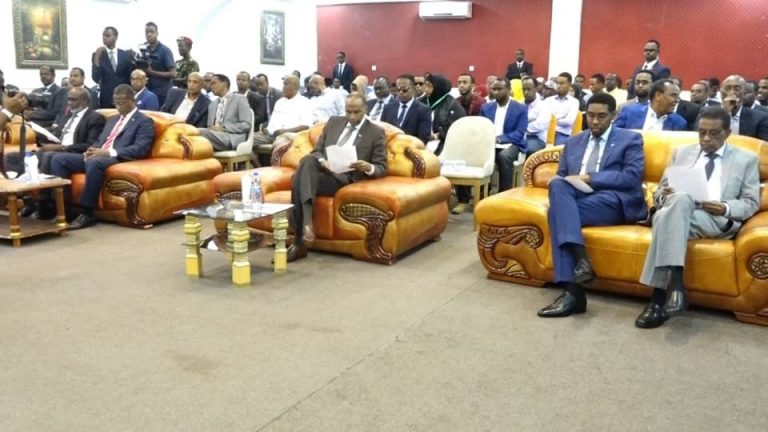 Machadka Isgaarsiinta Qaranka oo dib loo hawlgeliyay