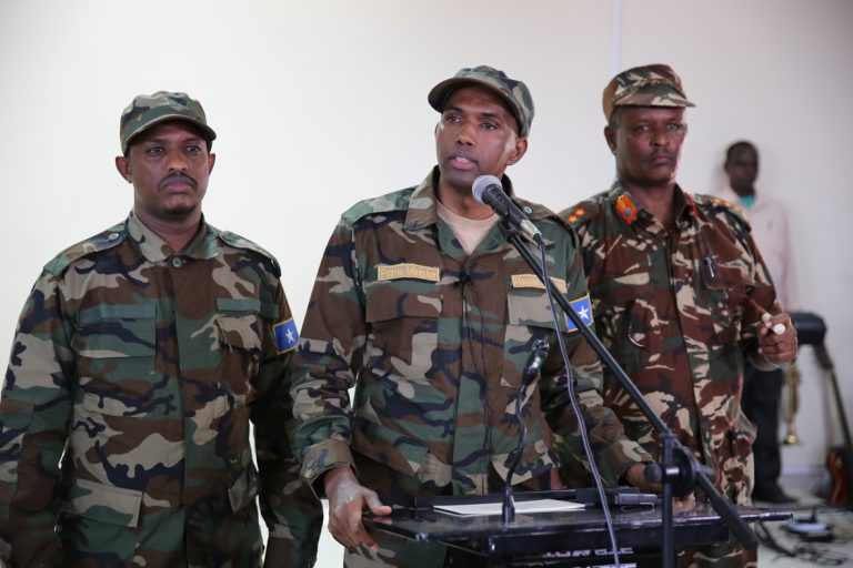 Ra’iisul Wasaare Khayre oo tababar usoo xiray Guutada 14-ka October ee Ciidanka Xoogga Dalka