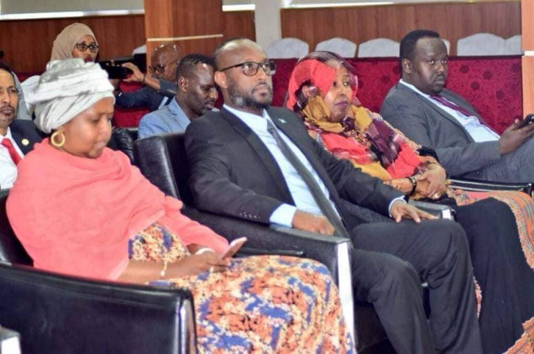 Wasaaradda Howlaha guud ee XFS oo daah furtay Mashruuc Shaqo loogu abuurayo Dhalinyaro Soomaaliyeed.