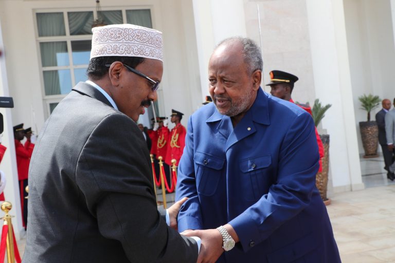 Dowladaha Soomaaliya iyo Jabuuti oo sii xoojinaya xiriirkooda