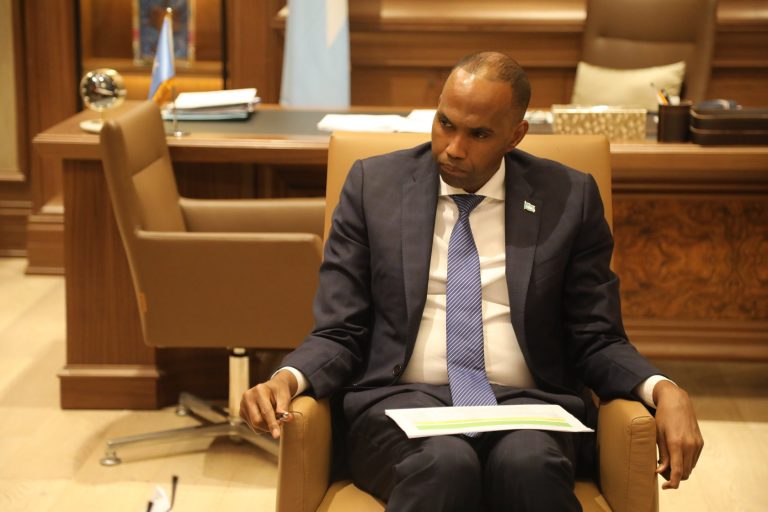 R/wasaaraha Soomaaliya oo la kulmay Safiirka Uk u qaabilsan Soomaaliya