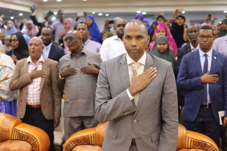 Dowladda Soomaaliya oo u ballan qaaday shaqa abuur kun dhallinyara ah