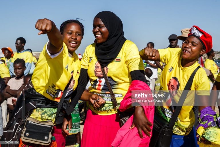Xisbiga  Zanu PF  ee Dalka Zimbabwe  oo ku guuleystay doorashadii kadhacday dalkaas