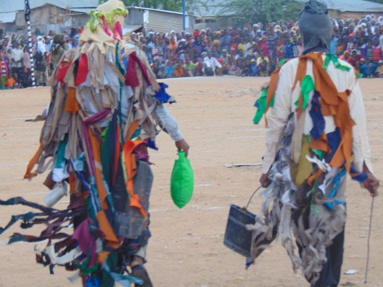 Alshabaab oo sixirooleyaashooda soo ban bixiyay