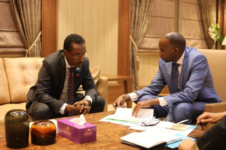 Ra’iisul Wasaare Khayre oo Billaabay la xisaabtanka sannadlaha ah ee Wasiirrada