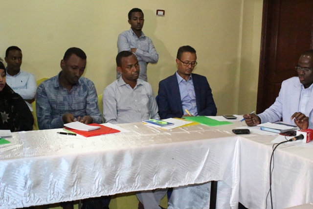 Ka dhageyso Barnaamijka Wadajir + Sawirro