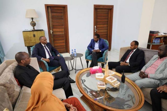 Ra’iisal wasaaraha XFS oo kormeer shaqo ku tegay Xarunta Dowladda Hoose ee Xamar