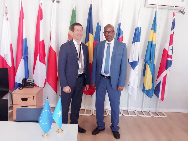 Wasiirka waxbarashada XFS oo la kulmay xubno ka tirsan midowga Yurub