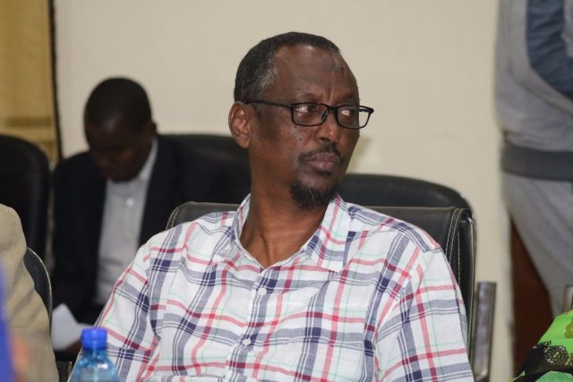 Senator Axmed Nadiir” Guul ayaan kala soo noqonay safarkeenii Koonfur Galbeed,