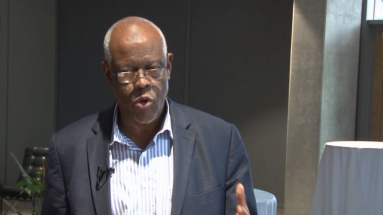 Safiirka Soomaaliya u fadhiya Koonfur Afrika oo ka hadlay dhaca iyo boobka lagu hayo Soomaalida.