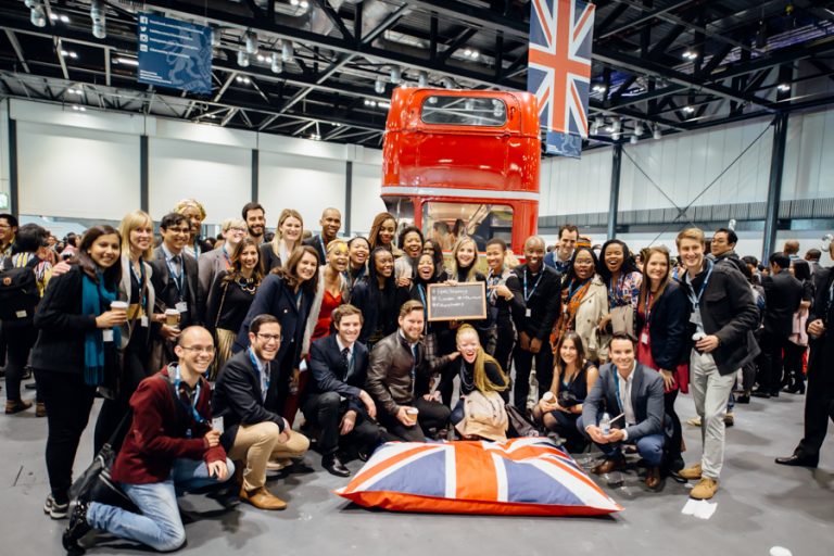 UK oo deeq waxbarassho siineysa Soomaalida