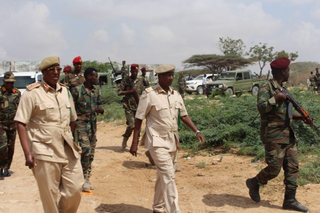 Taliyaha Ciidanka Xoogga oo sheegay in dib u dhis lagu sameynayo Xarumahii Milatariga ee ku yaalla degmadda Deyniile