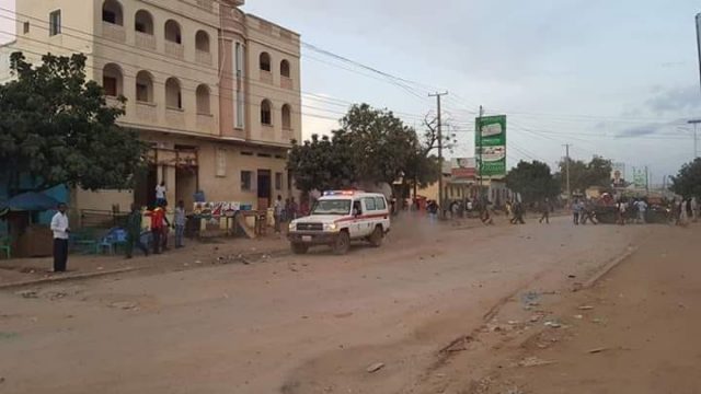 Guddoomiyaha Golaha shacabka JFS oo cambaareeyay Qaraxyadii argagixisadu ka fuliyeen Baydhabo
