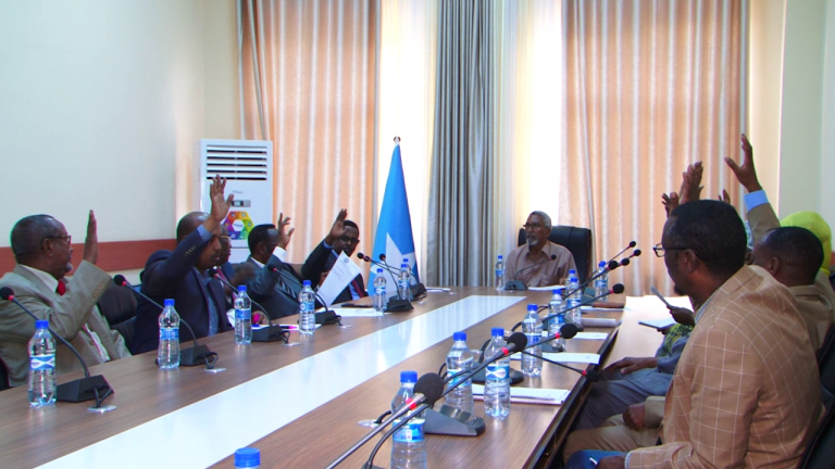 Guddiga Joogtada ee Aqalka sare oo sheegay Xilliga uu furmayo Kalfadhiga Golahaasi