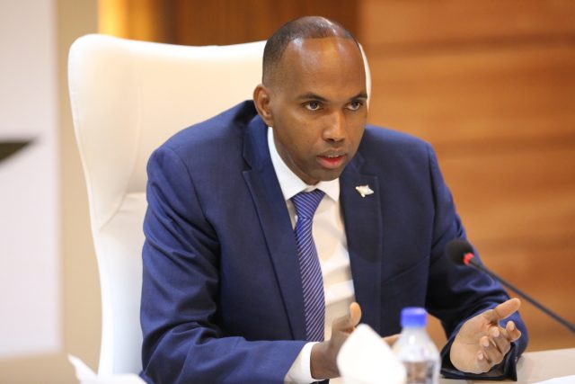 Ra’iisul Wasaare Khayre oo Wasiirrada Ku Amray Dhamaystirka Qorsha Hawleedka Sanadka 2018