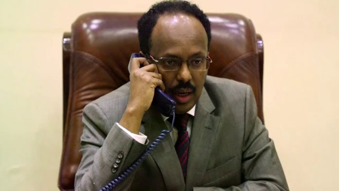 Madaxweyne Farmaajo oo Khadka Telfoonka kula hadlay Amiirka Qatar