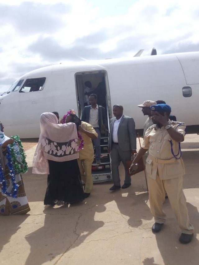 Madaxweynaha Hirshabeelle iyo wafdi uu hoggaaminayo oo dib ugu labtay magaalada  Baladweyne