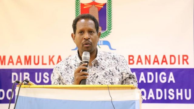 Maamulka gobalka oo  dib u soo celiyay kooxdii kubadda cagta gobalka