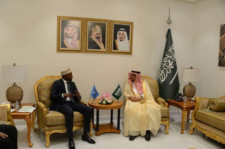 Wasiirka Awqaafta iyo Arrimaha Diinta XFS oo sheegay in sanadka soo socda la kordhin doono tirada Xujeyda Soomaaliyeed.