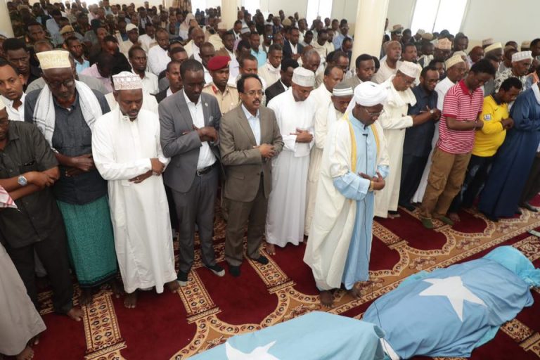 Madaxda dalka oo ka qeyb galay aas loo sameeyay shuhadadii shalay