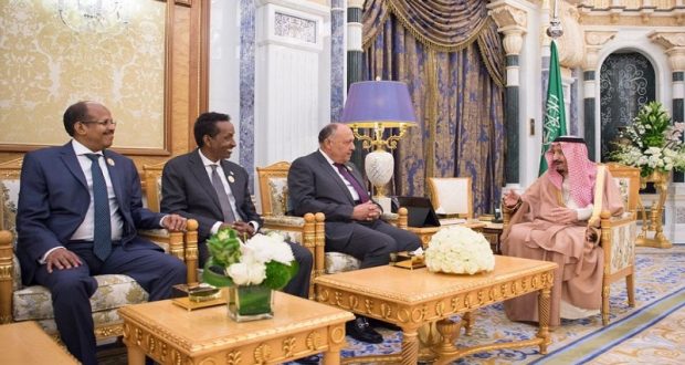 Wasiirka arrimaha dibedda Soomaaliya oo la kulmay Boqorka Dalka Sacuudiga