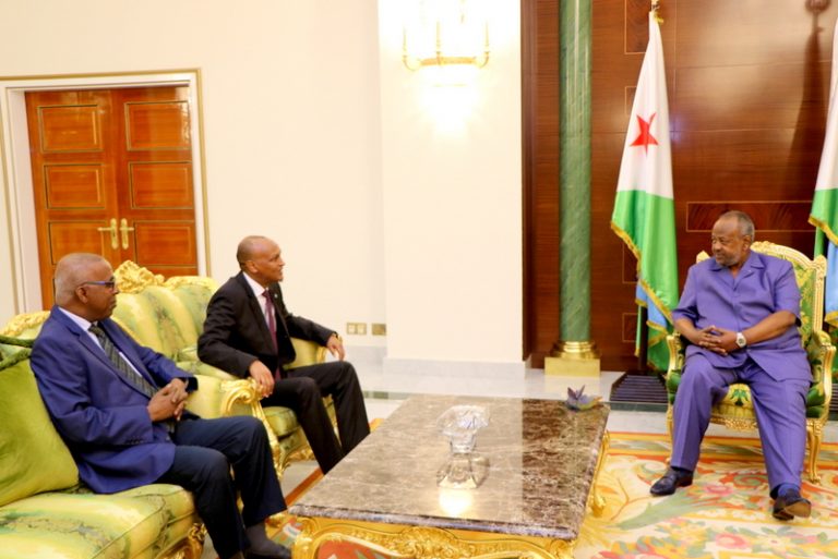 Ra’iisul Wasaare Ku-xigeenka Dalka oo La Kulmay Madaxwaynahay Jabuuti+Sawirro