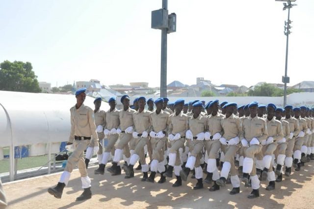 Boolisku waa wehelka iyo saaxiibka Shacabka