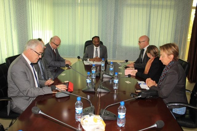 Wasiirka Maaliyadda XFS oo Xafiiskiisa ku qaabilay Wafdi ka socda Dawladda Norway