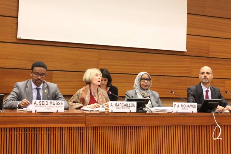 Shir looga hadlay nadiifinta Minooyinka dhammaan dhulka Soomaaliya oo ka dhacay Switzerland