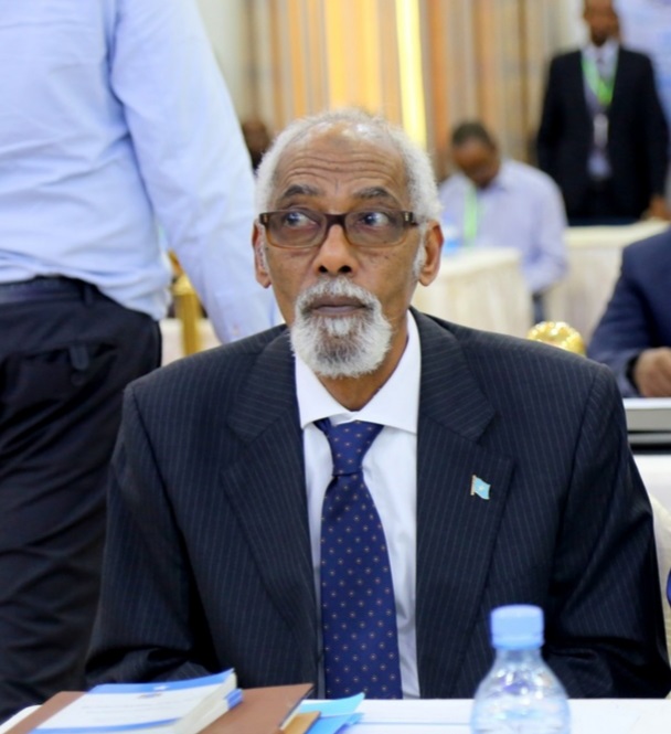 Maxamed Sheekh Cusmaan Jawaari oo ka tacsiyadeeyay geerida Wasiir C/raxmaan Xoosh Jibriil