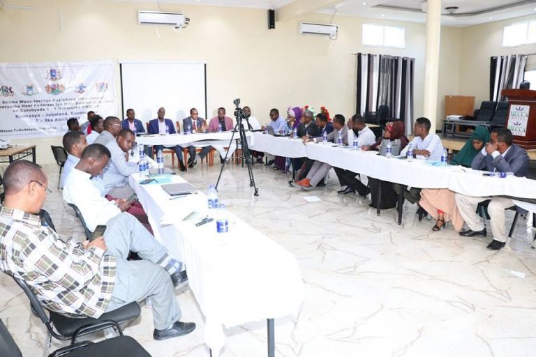 Madasha Lixaad ee Wasaaradaha Dastuurka oo Ka furmay Kismaayo