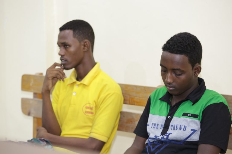 Maxkamadda Sare Ee Ciidamada Qalabka Sida oo Xukun  ku riday Laba katirsan Maleeshiyada Alshabaab