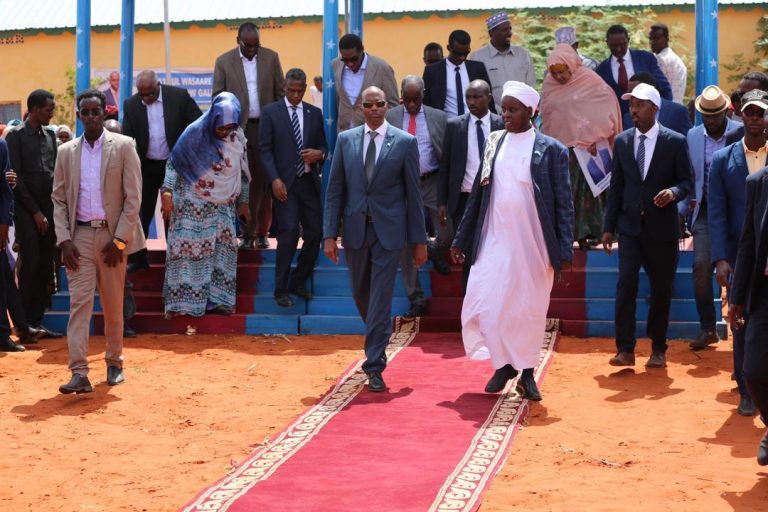 Ra’iisul Wasaare Khayre: Waxa aan Idinkugu Imid in aan idinkala Shaqeeyo Dhismaha Gal-mudug Oo Midaysan “SAWIRRO”