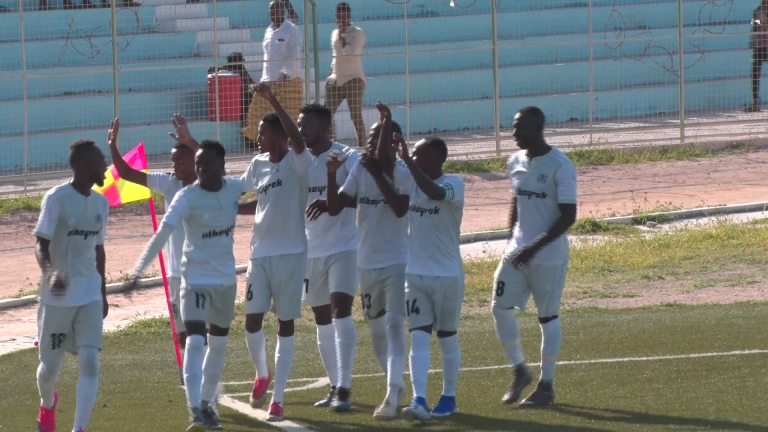 Dekadda oo ku guuleysatay Horyaalka Soomaaliya Markii 3-aad oo is xiga