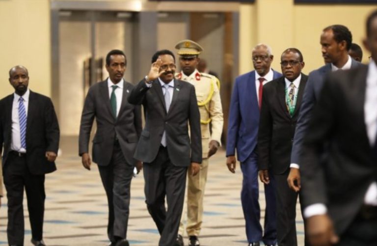 Madaxweyne Farmaajo oo u ambabaxaya New York.
