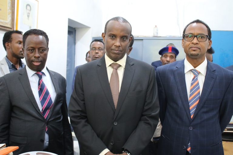 Sawirrada kormeerka wasiirrada warfaafinta Somalia iyo Jabuuti.