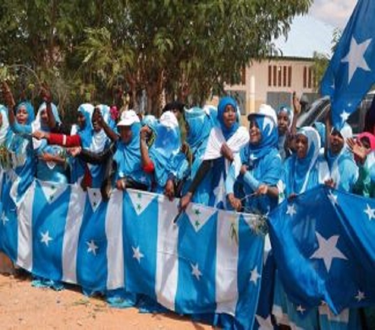 Bulshada deegaanadda Galmudug oo soo dhaweeyay dhismaha  maamulka